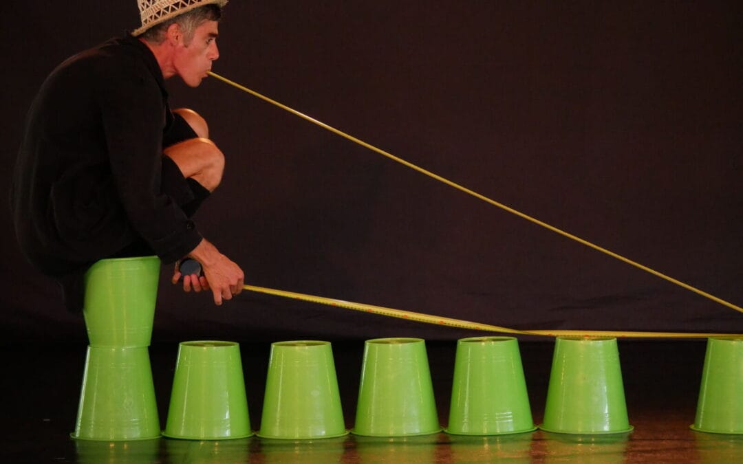 Action culturelle à Aspet : le spectacle “Bakéké” fait escale au Bois Perché pour une séance très spéciale !